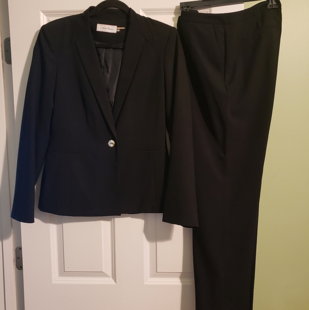 Calvin Klein pant suit